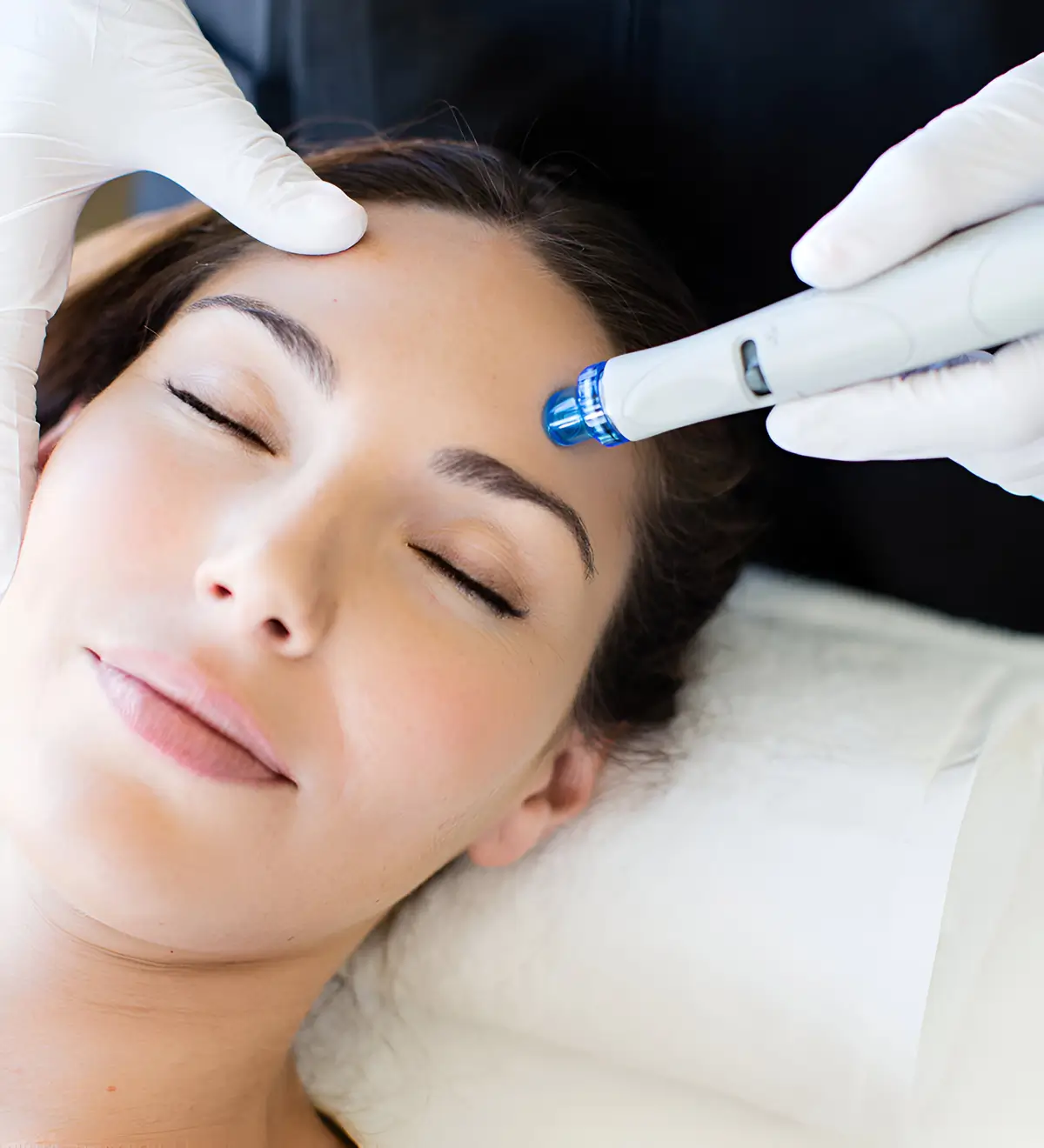 HydraFacial: Απόλυτη Αναζωογόνηση Προσώπου για Λαμπερό Δέρμα